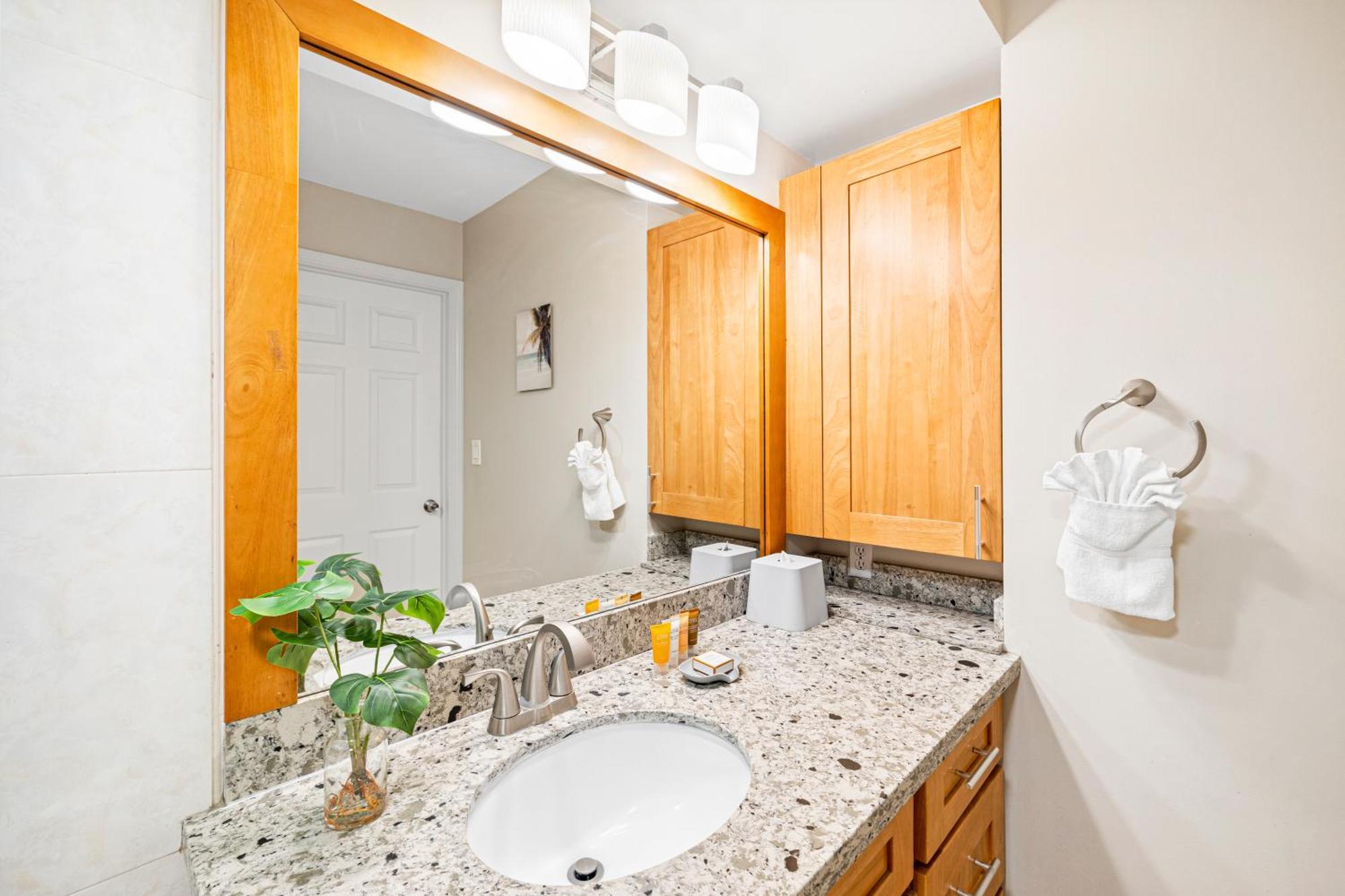 הונולולו Great Ocean View Condo, Near Beach With Free Parking! מראה חיצוני תמונה